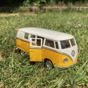 Van Volkswagen Jaune à friction