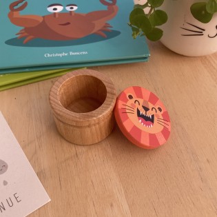Boîte à dents de lait en bois Lion
