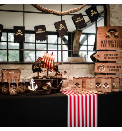 Chemin de table rayé blanc et rouge - Artyfete