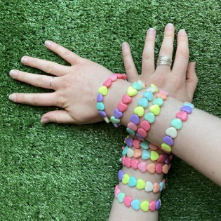 Bracelet coeurs multicolores