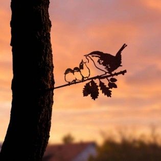 Troglodyte mignon et ses oisillons en métal - Metalbird 2