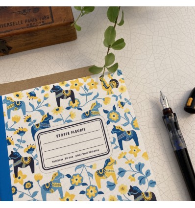 Carnet étoffe fleurie chevaux