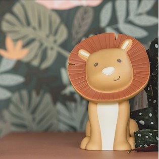 Tirelire Lion Hakuna - Atelier Pierre