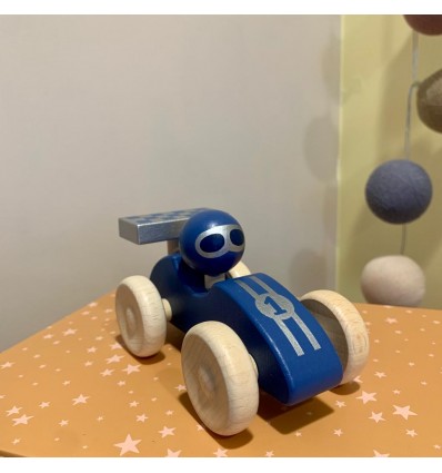 Voiture de course en bois bleue