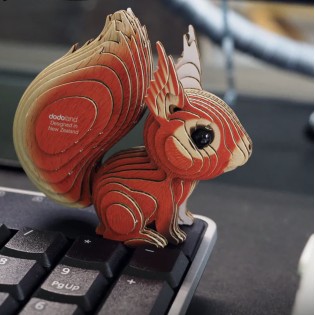 Eugy puzzle Ecureuil 3D en carton