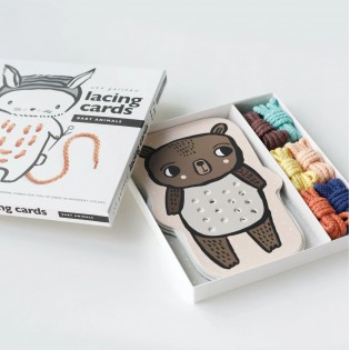 Cartes à lacer bébés animaux - Wee Gallery