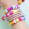 Bracelet étoiles et coeurs multicolores