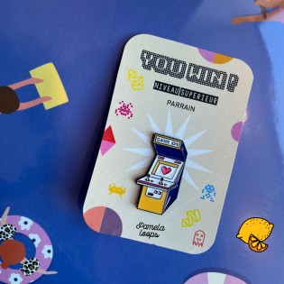Pin's Parrain Jeu d'arcade - Pamela Loops