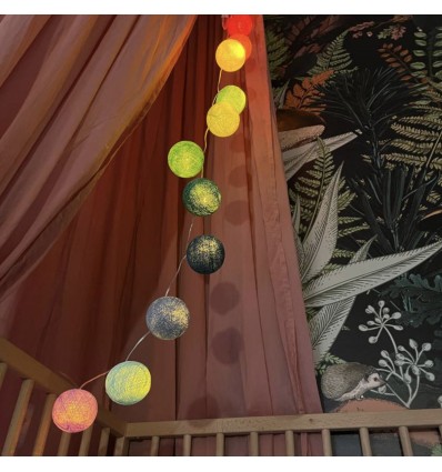 Coffret guirlande lumineuse 16 boules Rainbow - La Case de Cousin Paul