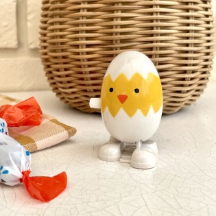 Poussin oeuf à remonter