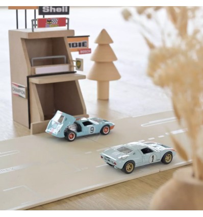 Ford GT40 1966 n°1 - Norev