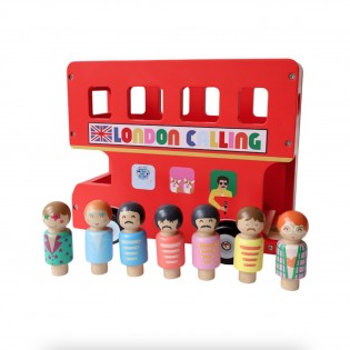 Bus londonien en bois 2