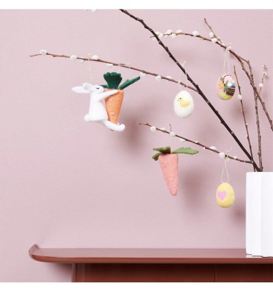 Carotte en feutre à suspendre - Rico Design