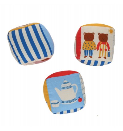 Set de 3 cubes en tissu
