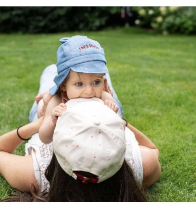 Chapeau bébé Free Hugs coeur - Chamaye
