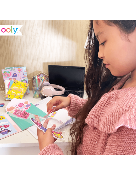 Pochette d'autocollants Girl Boss - Ooly