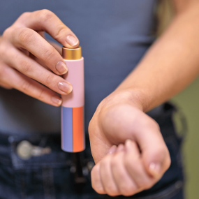 Flacon de parfum rechargeable - Kikkerland 2