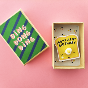 Boite à message "Egg'cellent Birthday" - Pamela Loops