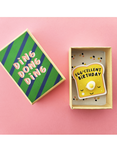 Boite à message "Egg'cellent Birthday" - Pamela...