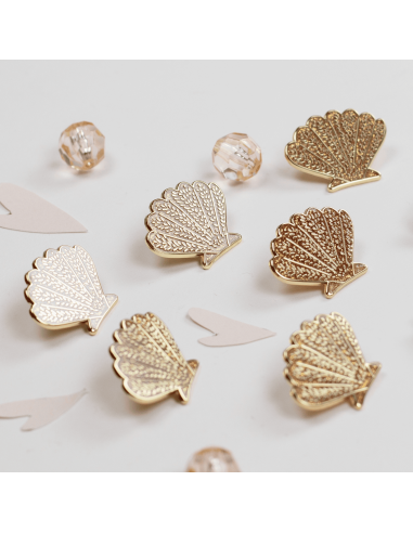 Pin's doré "Coquillage doré pailleté" - My...
