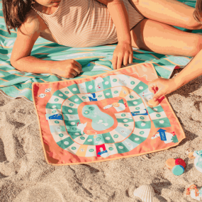 Jeu de plage Jeu de l'oie/serpents & échelles - Quut 2