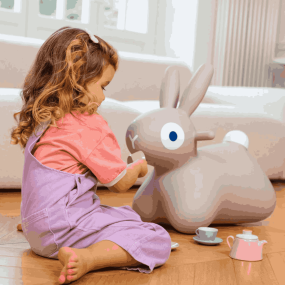 Animal sauteur Hoppi lapin beige - Quut 2