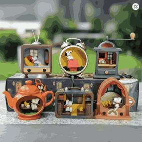 Boite surprise Snoopy - Antique Collection