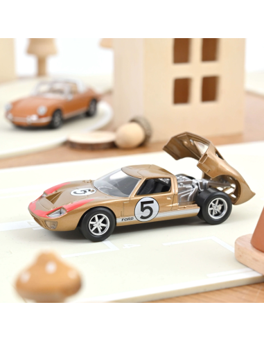 Ford GT40 1966 n°5 - Norev