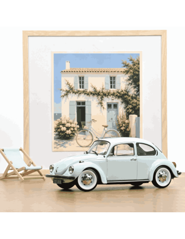 Volkswagen 1303 Coccinelle 1973 bleu ciel 1/18...