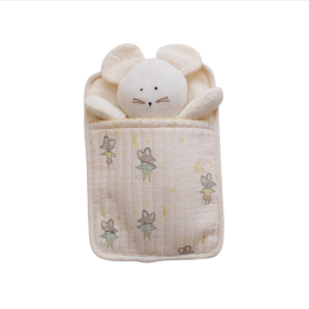 Doudou en tissu "Souris dans son lit" 2