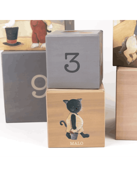 Set de 9 cubes à empiler Petits Amis - Egmont Toys